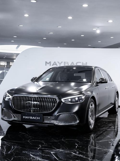 惠州18岚图汽车的售后服务让用户无忧出行，迈巴赫未来的豪华车趋势